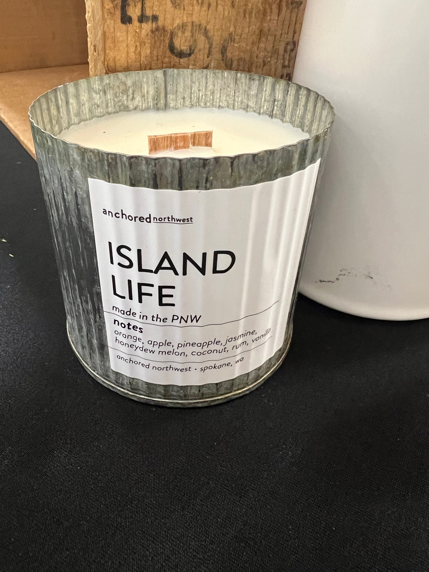 Island life candle