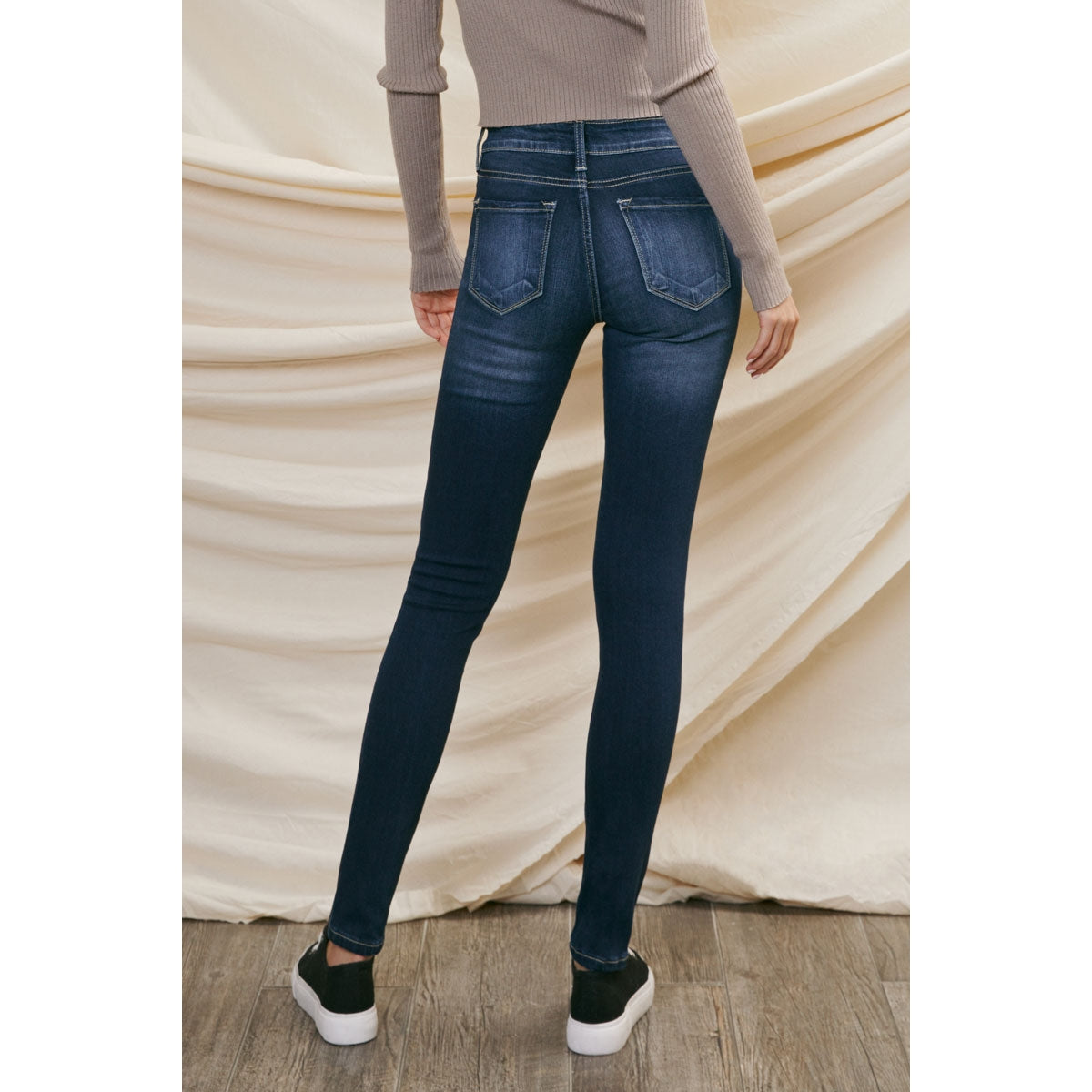 Kan Can Dark Wash Skinny